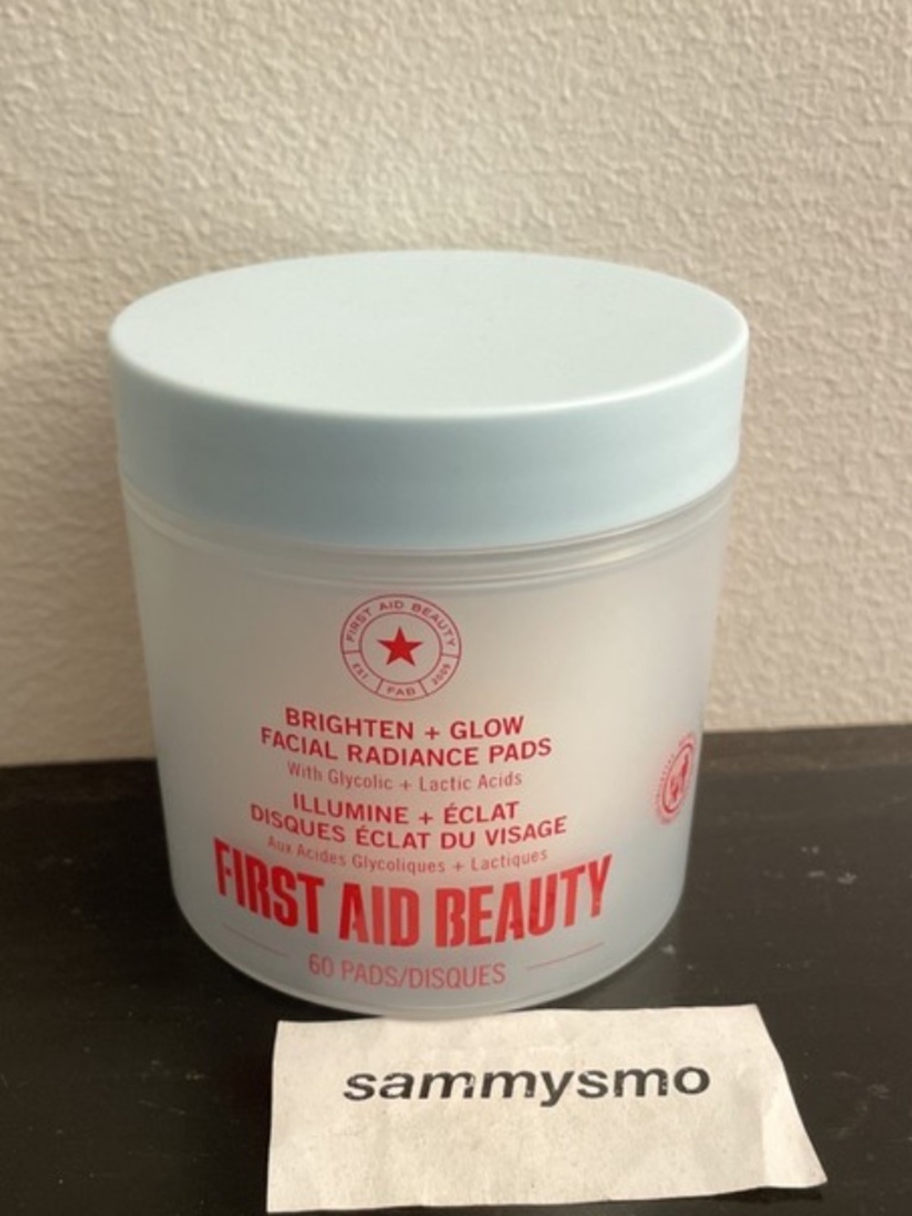 FIRST AID BEAUTY BRIGHTEN + GLOW FACIAL RADIANCE PADS FULLSIZE, 60 PADS